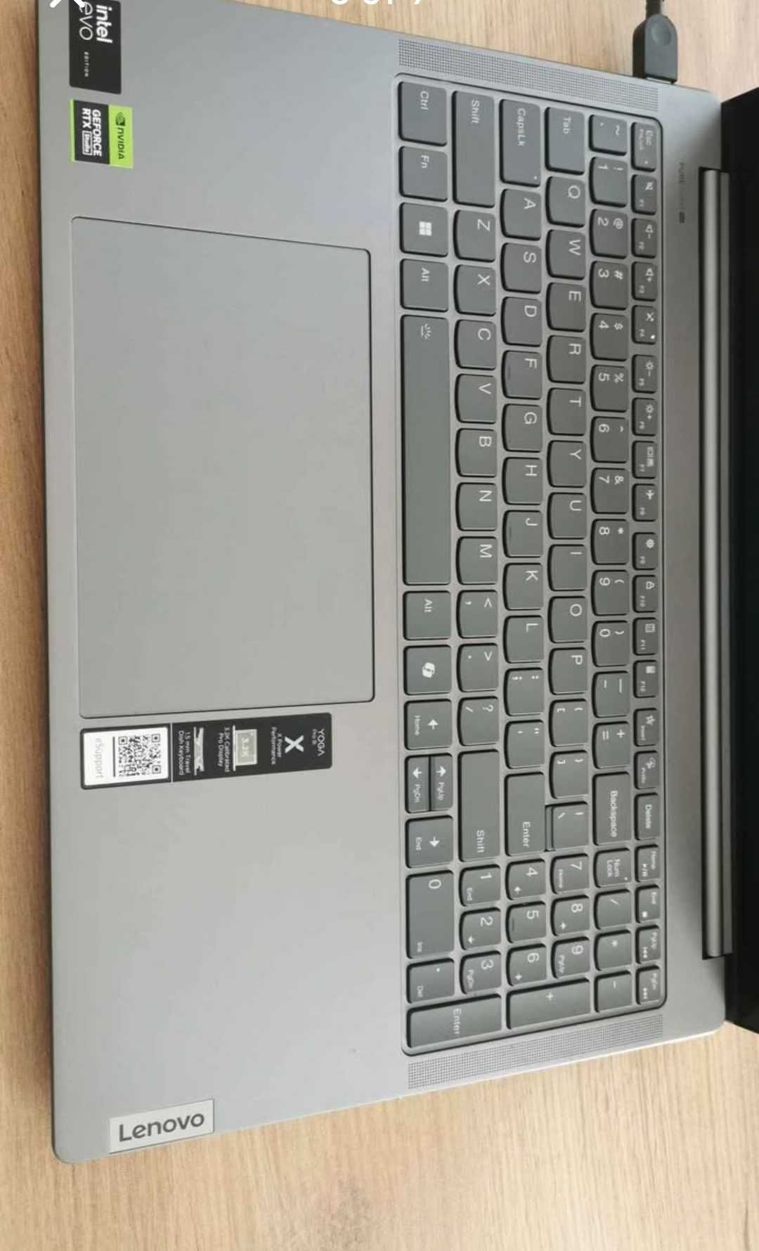 Lenovo Yoga Pro 9 16IMH9