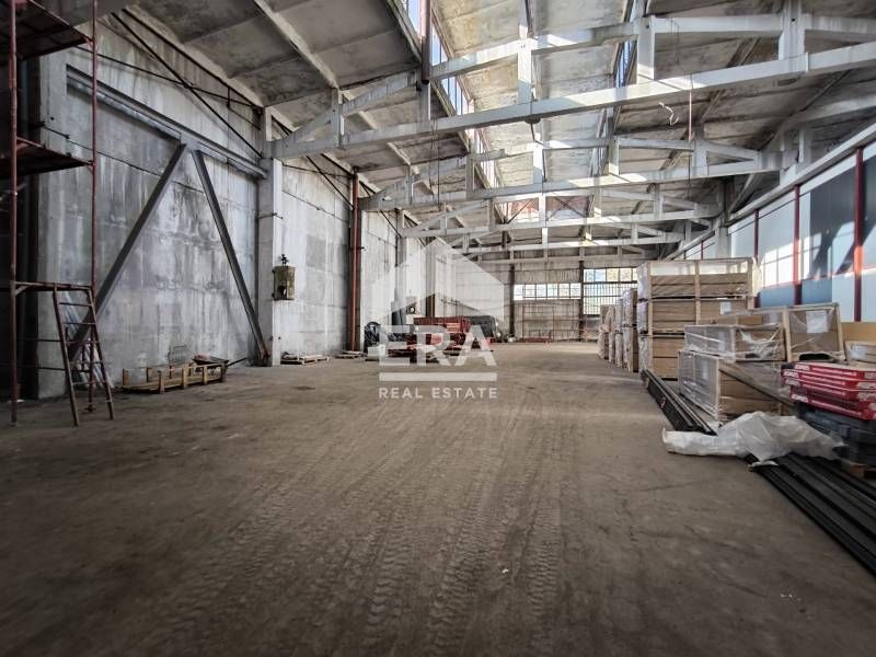 Хале под наем в кв.Овчарски гр.Хаково