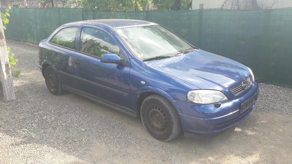 Dezmembrez Piese Opel Astra G din 2001