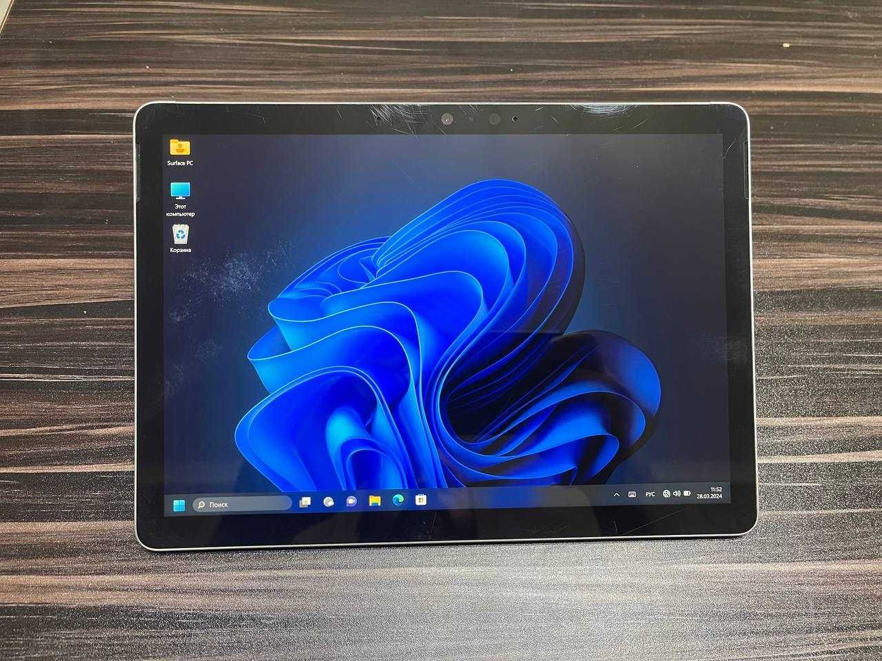 Microsoft Surface Go 2 CORE m3-8100Y, 8гб, 128ssd