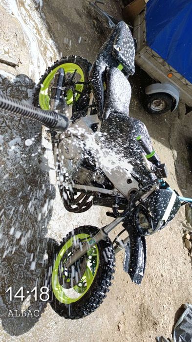 Motor yamaha 600 cm