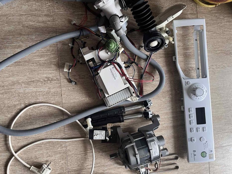 Пералня Hotpoint Ariston