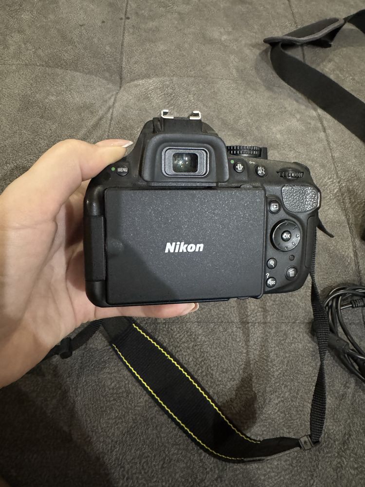 Продам nikon d5200