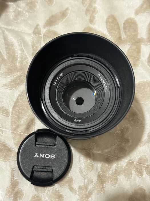 Обектив Sony FE 50mm f/1.8