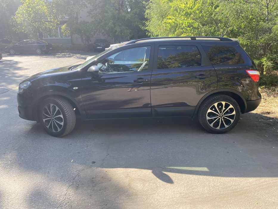 Nissan Qashqai+2