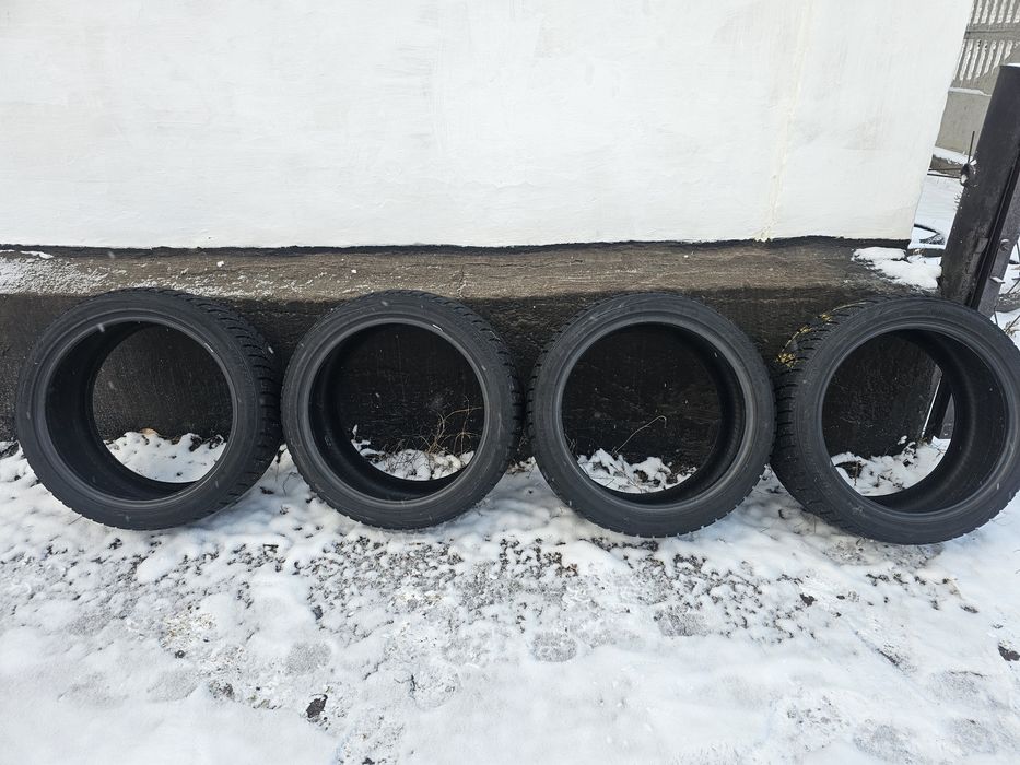 Зимняя резина липучка 245/40/r18 Linglong winter ice green max 93t