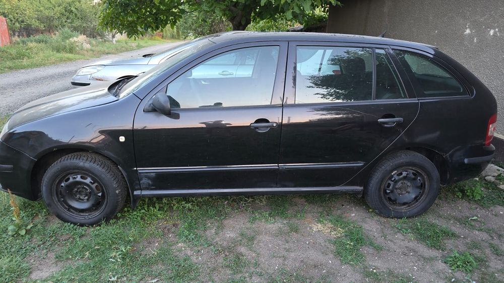 Dezmembrez skoda fabia 1.2 12v