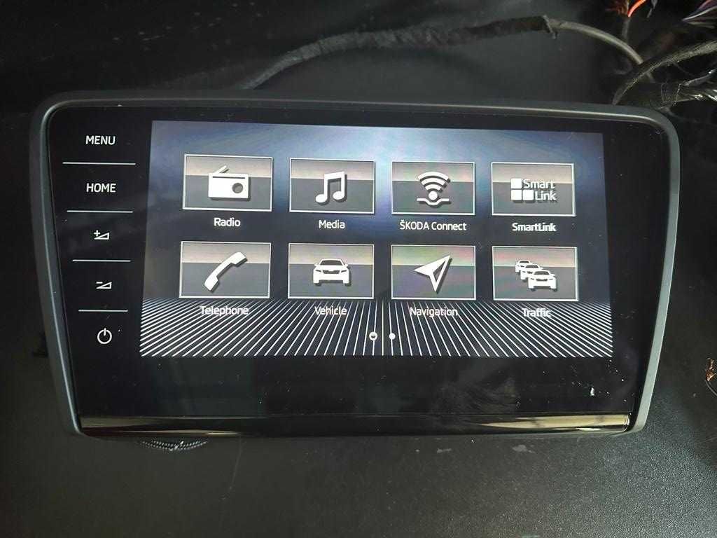 Navigatie Originala Skoda MIB2.5 Harman + Display Touchscreen 9.2 Inch