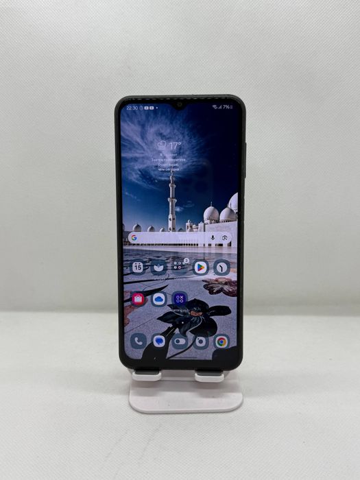 Samsung M 13 sotiladi dastavka bor