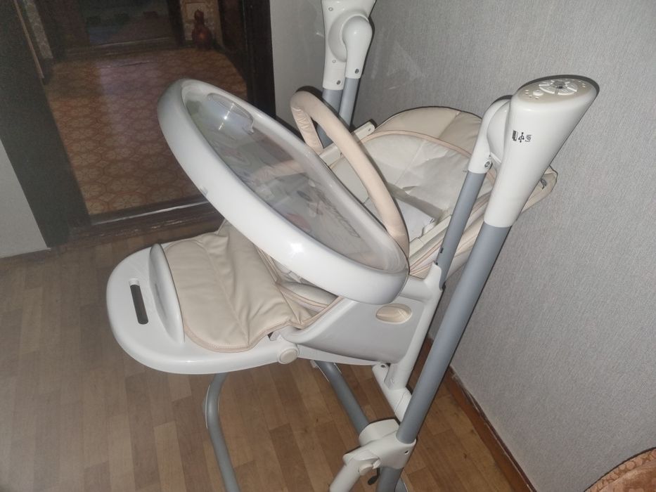 Продам стульчик для малышей