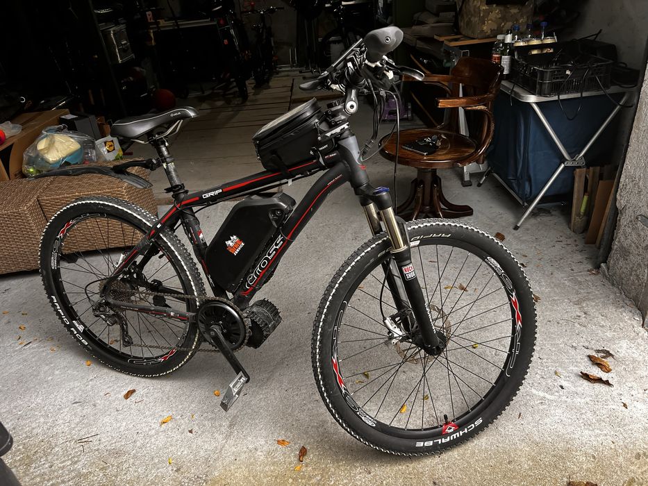 Bicicleta electrica trekking/ chiar scuter