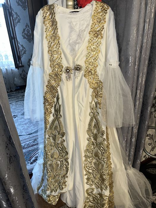 Келинлик кийимлари)