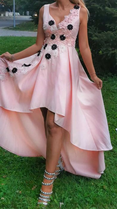 Rochie eleganta pentru ocazii speciale