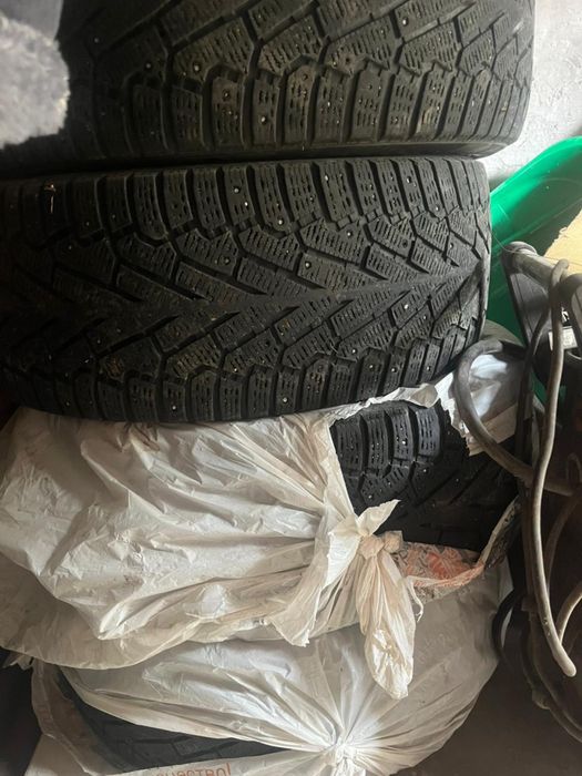 Продам зимнюю резину