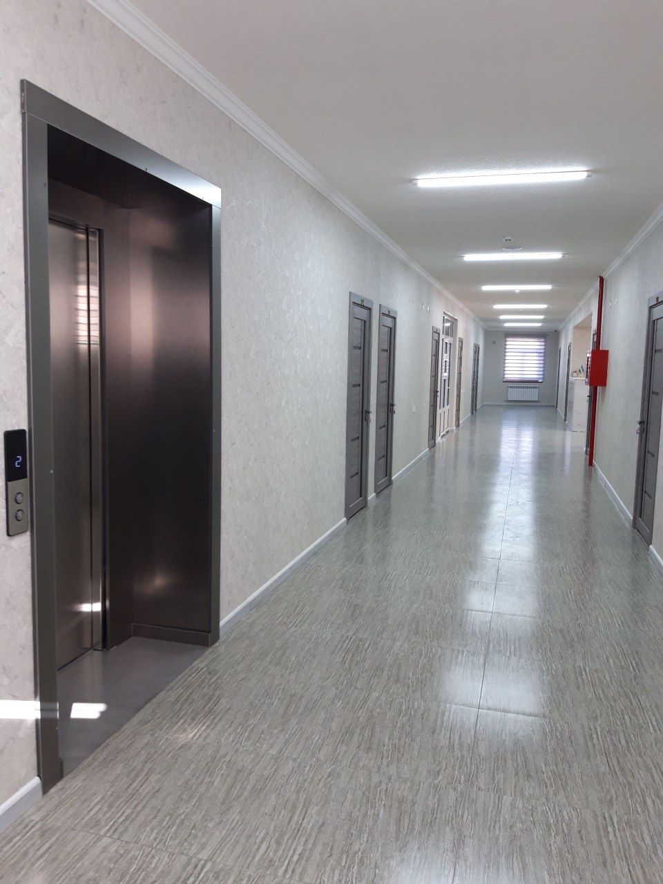 Тайёр клиника ижарага берилади — 400 м², 10та хона