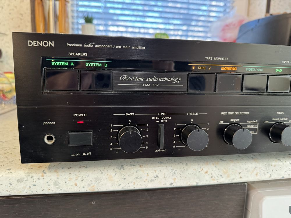 Denon PMA-757 качествен стерео усилвател