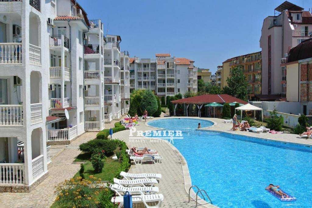Продава се Двустаен апартамент в к.к. Слънчев бряг - 55 кв.м за 1037 €/кв.м - Снимка #14