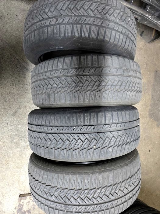 Гуми 235/50/18 средно състояние