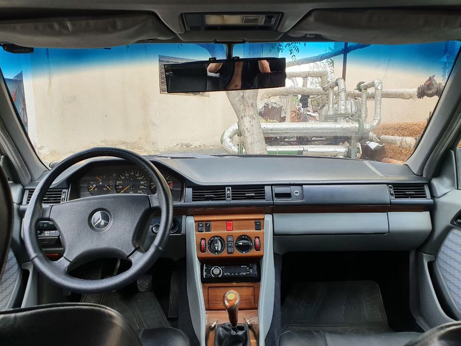 W124 е230 мерседес