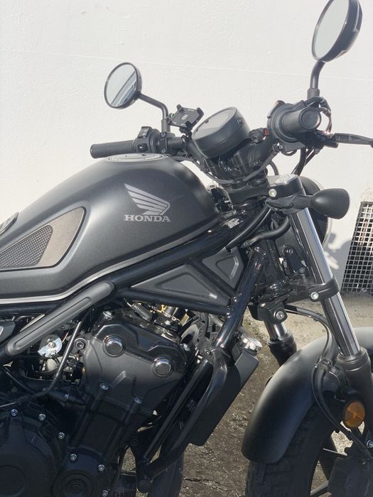 Honda Rebel 500 – An 2022– Stare impecabilă
