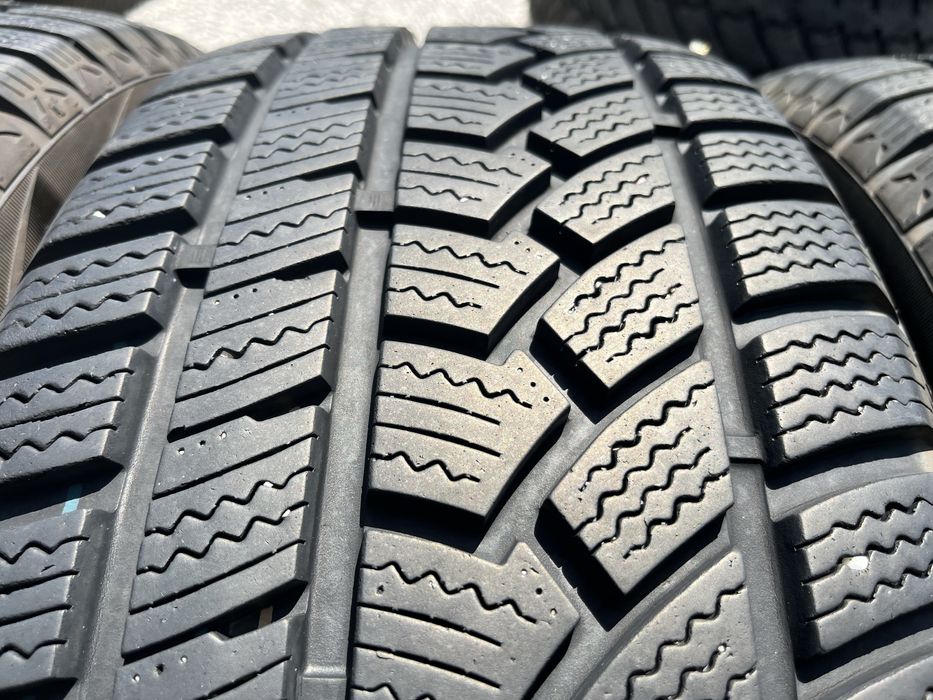 4бр 225/55/18 на 7мм с 21дот