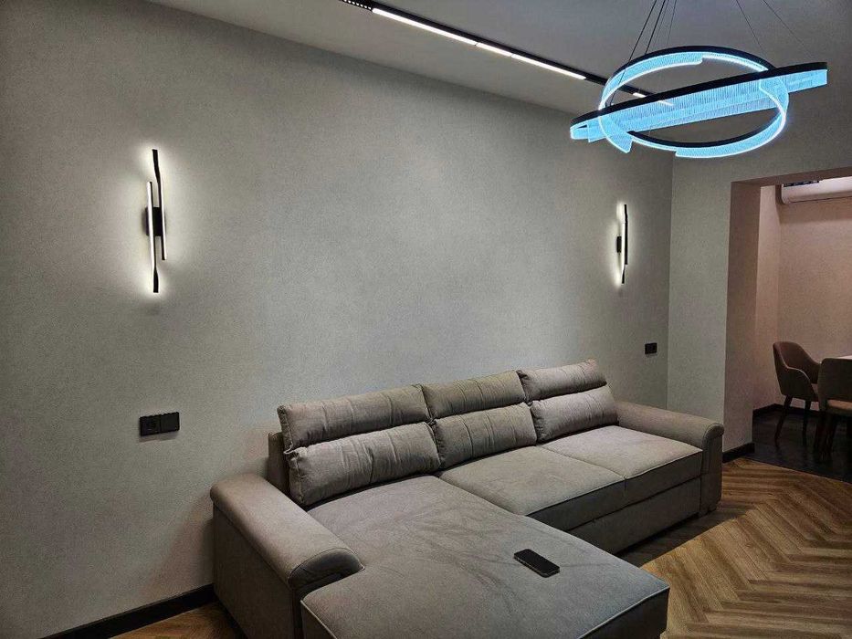 Продается квартира НОВОМОСКОВСКАЯ 3/4/4 77 серия кирпич