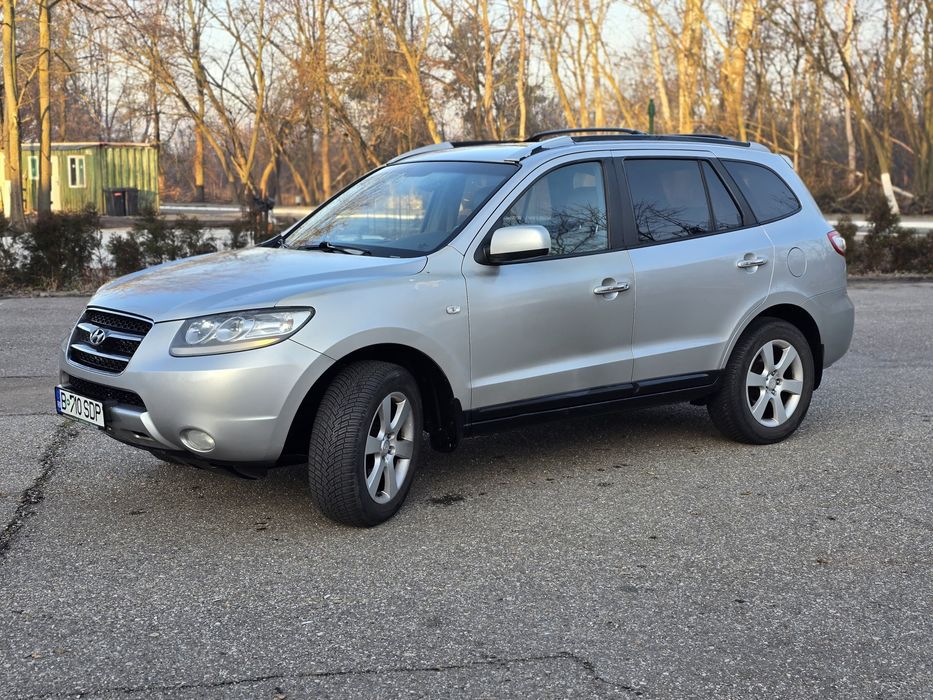 Vând Hyundai Santa Fe