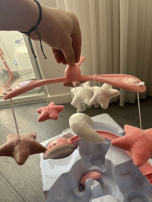 Музикална въртележка за кошара