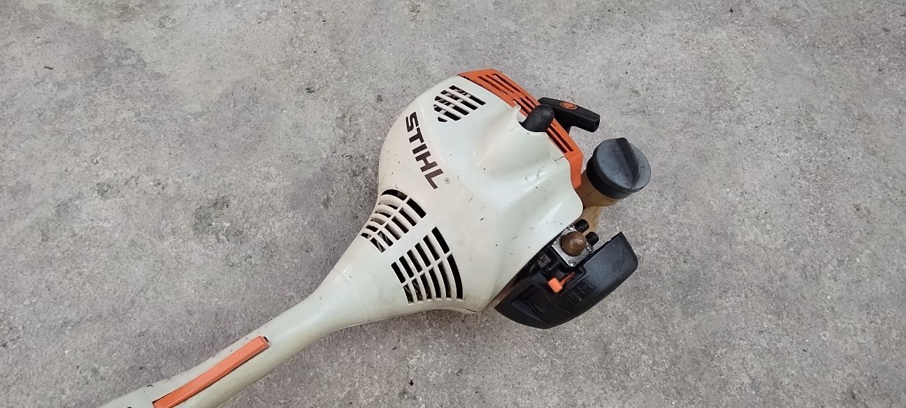 Motocoasa fs 45 sthil