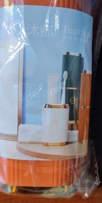 Cutie voiaj igienă orală.