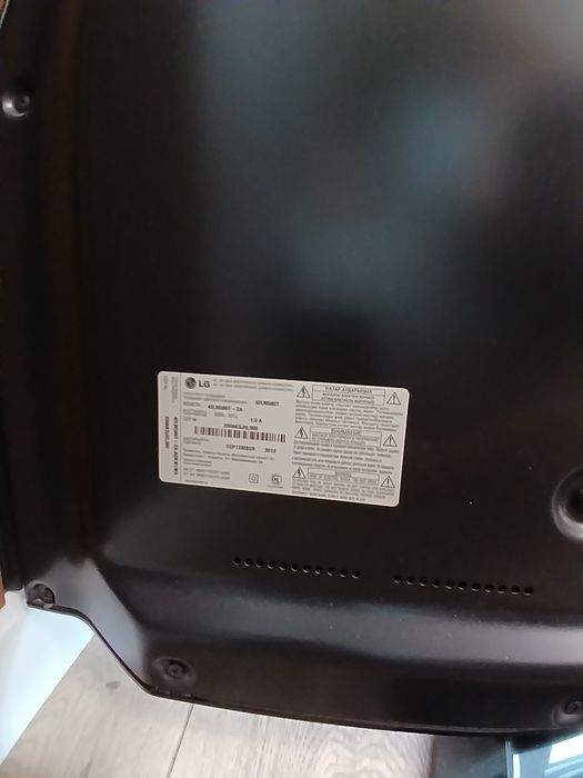 Телевизор LG в отличном состоянии