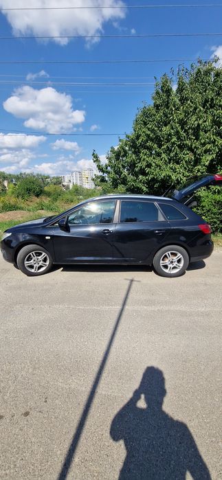 seat ibiza st 2012