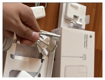- от MacBook 85W - зарядка, блок питания, щнур макбука