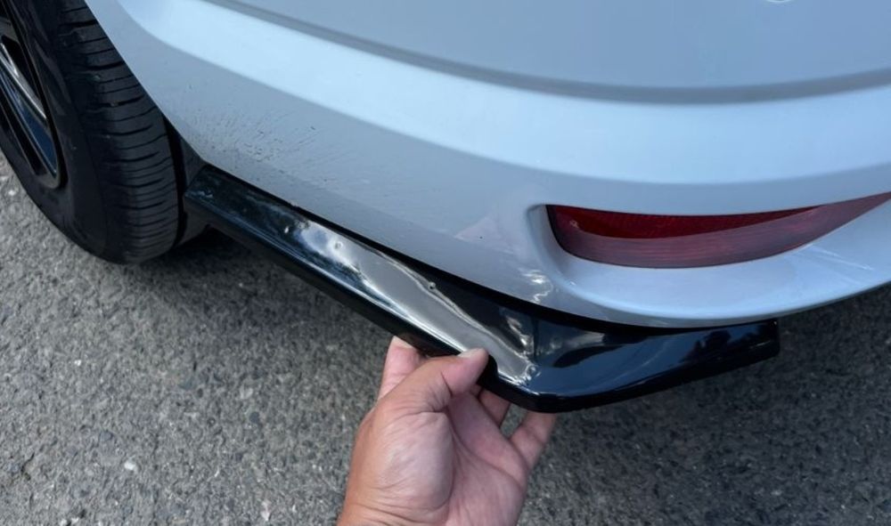 Extensie coltare ornamente  lip bara spate Dacia Logan mk 2 mk3