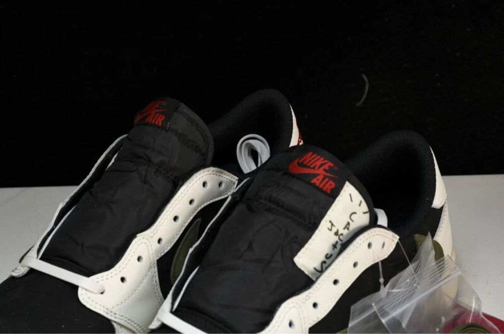 Nike /Air Jordan/ 1 Retro Travis Scott Black Olive - Sales