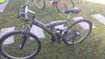 Vând bicicleta ,