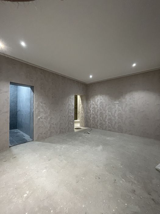 Назарбек Пушкин 1 линия 7 хона + 2 та холл подвал сплошной