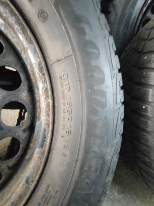 Vând Set Jante 5x112+Cauciucuri 215/65/16 M+S Goodyear Import Germania