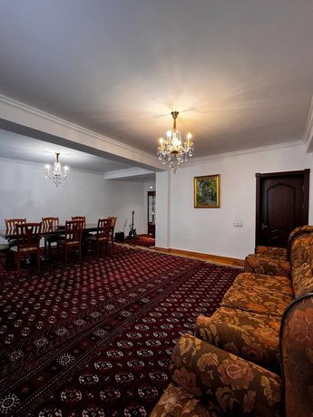 Продается квартира в центре г. Ташкента через дорогу от Ташкент Сити