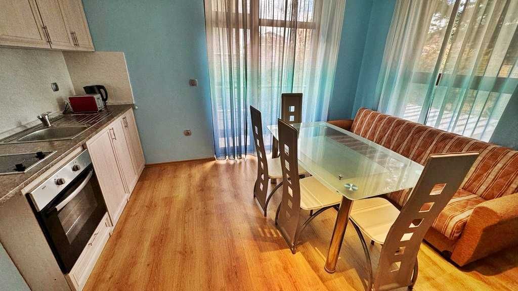 Продава се Тристаен апартамент в Свети Влас - 73 кв.м за 1137 €/кв.м - Снимка #2