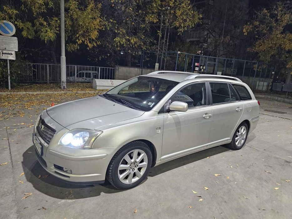 Toyota Avensis Комби