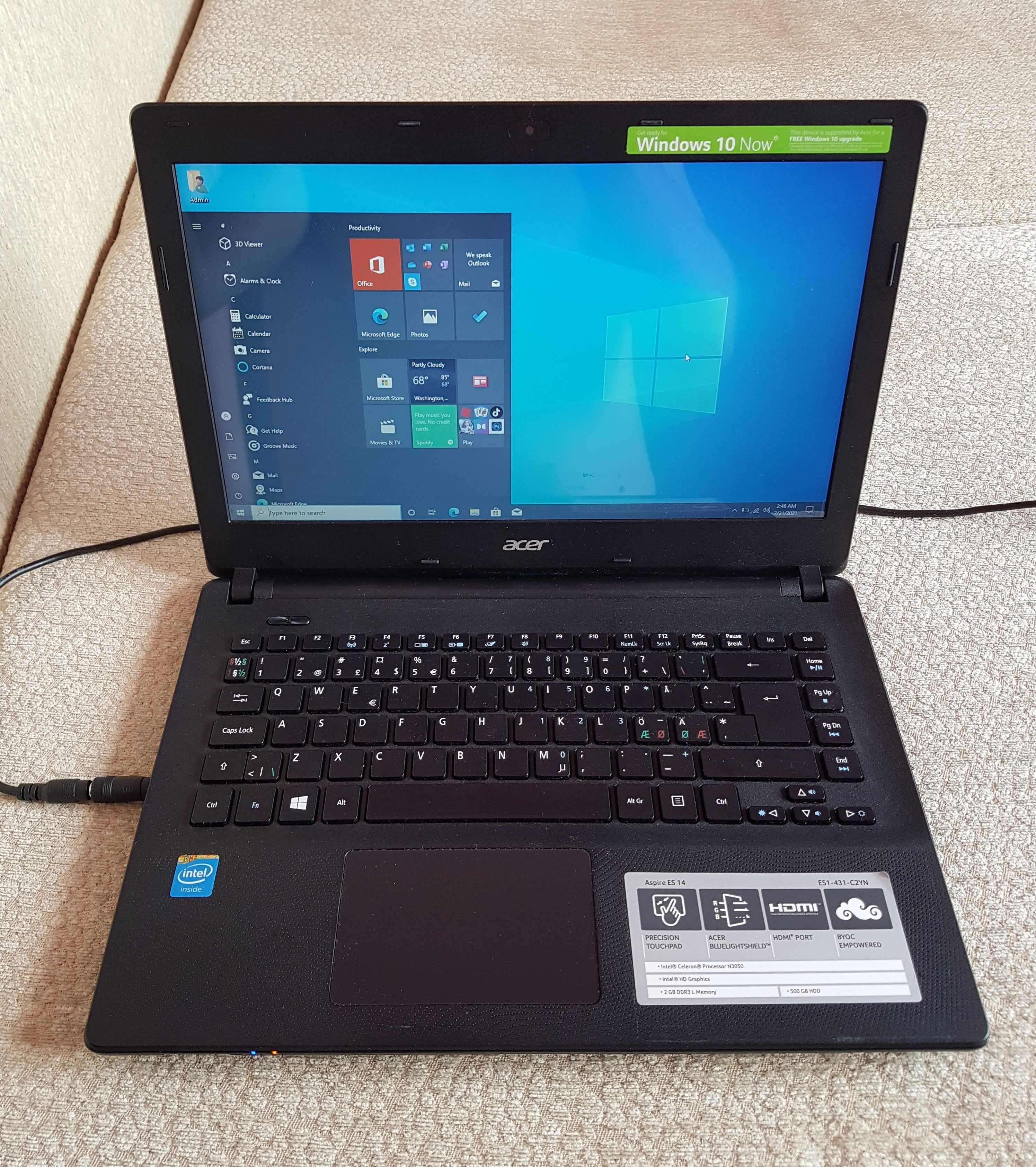 Laptop subtire Acer, Ecran 14 ", Intel Dual Core, 4 GB RAM, HDD 500 GB