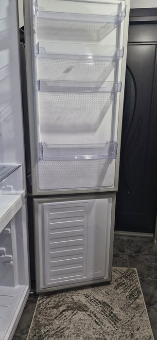 Combina frigorifica BEKO RCNA386E40ZXBN, NeoFrost, 358 l, H 203 cm, Cl