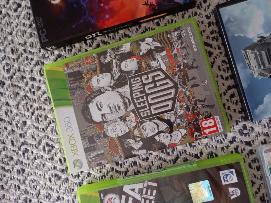 Jocuri PC Xbox 360 play station dvd games Vodafone FIFA star wars