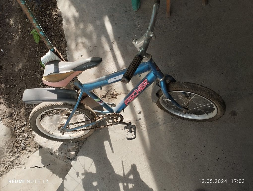 Детский 3хил велосипед сотилади