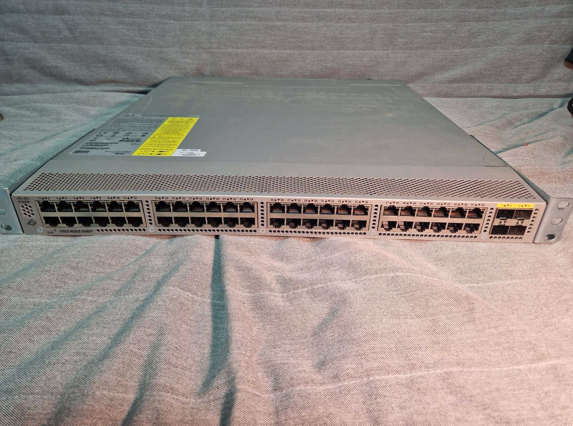 Switch Cisco 48 porturi Nexus 3048TP-1GE gigabit 1G 10G Business L2 L3