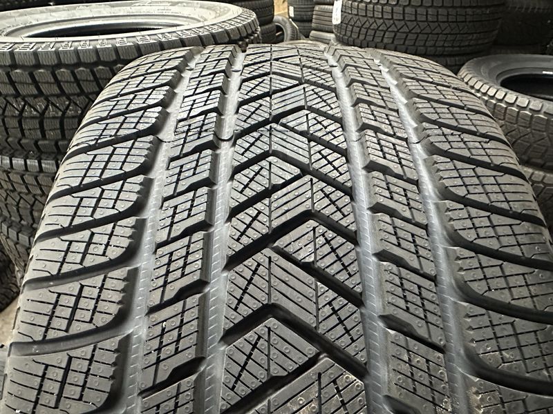 325/35/22 PIRELLI 1бр