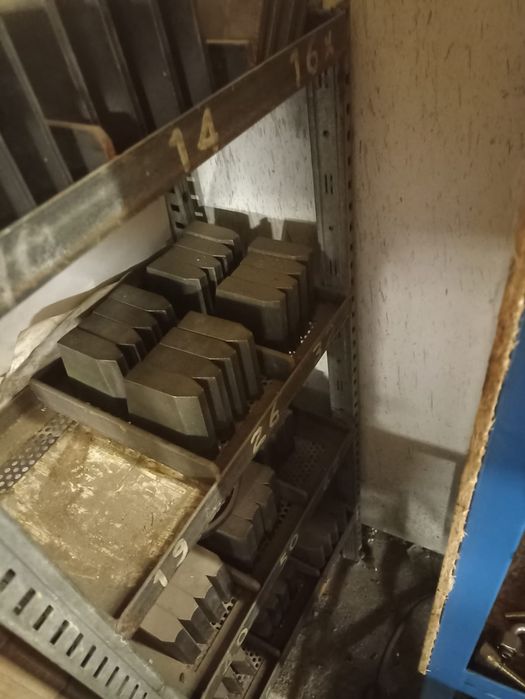 Presa furtunuri hidraulice