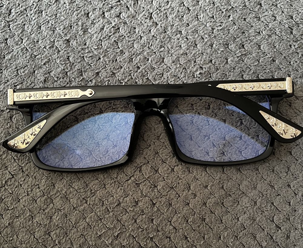 Chrome Hearts рамки
