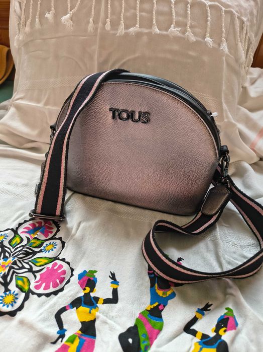 Дамски чанти Tous, Armani Jeans, Tod's